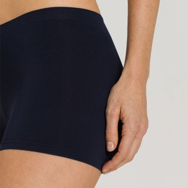 Hanro Touch Feeling boyleg shorts trusse deep navy Blå 4