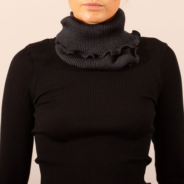 Oscalito Costina neck warmer