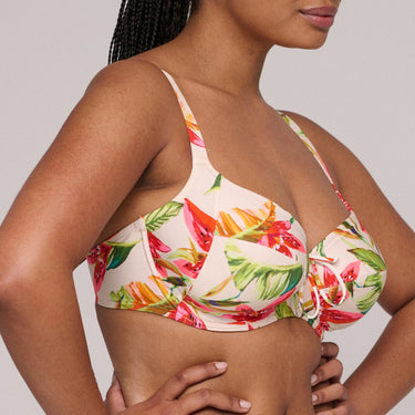 PrimaDonna Swim Tanzania bikinitop med bøjle fuld skål calm tropics hvid blomster print 3