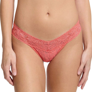 Signature Lace Low Rise thong