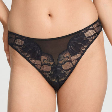 Lysia string trusse