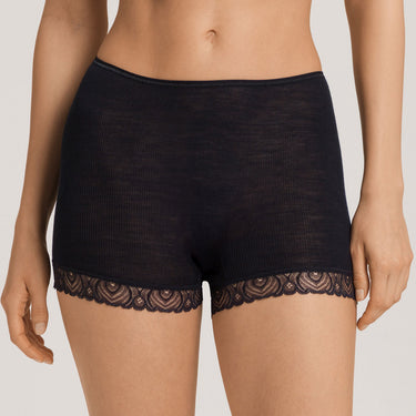 Woolen Lace boyleg shorts trusse 25