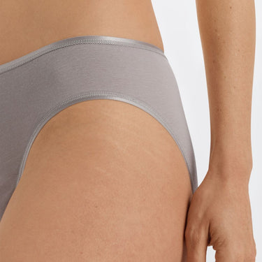 Hanro Cotton Seamless MIDI klassisk rio trusse essential Grå 3