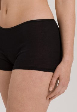 Hanro Cotton Seamless shorts trusse med kort ben black Sort 5