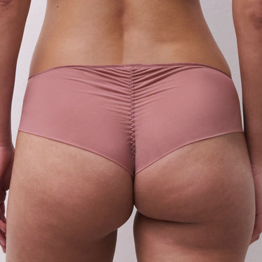 Scarlet shorty hipster trusse