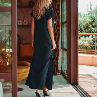 Carmela silkechemise med blonde